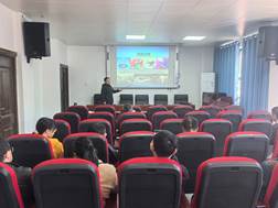 18db257106a2bf8d6d5d5c1386c51d3c